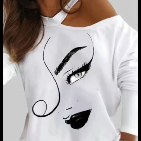 Cold shoulder, long sleeve polyester Top. With sexy eye smirk. - Picture 5 of 8
